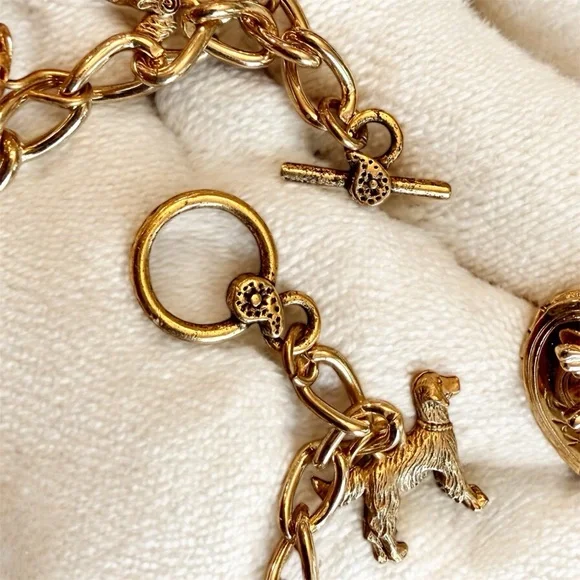 Vintage Gold Charm Bracelet Dogs Amber Beads Toggle Clasp Whimsical Equestrian - Picture 2 of 6